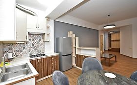 Rent Inn Yerevan On Chaykovski Street