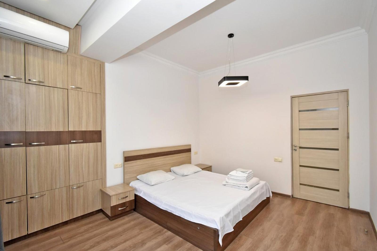 Rent Inn Yerevan On Chaykovski Street Экстерьер фото