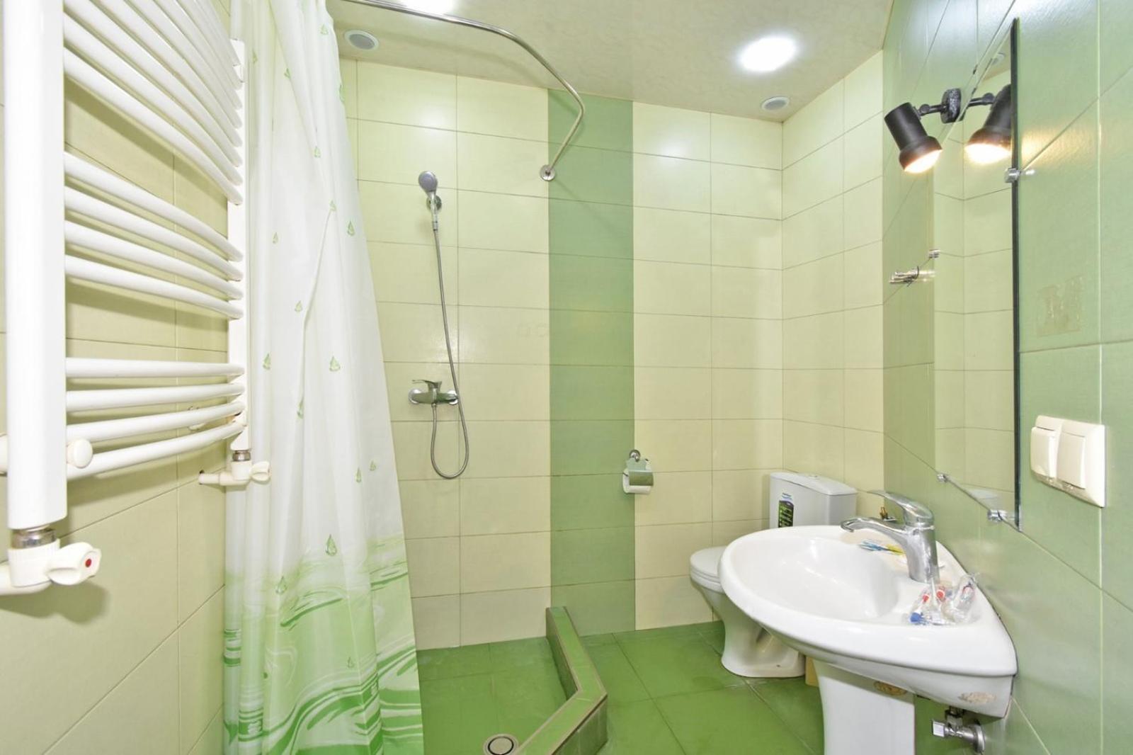 Rent Inn Yerevan On Chaykovski Street Экстерьер фото