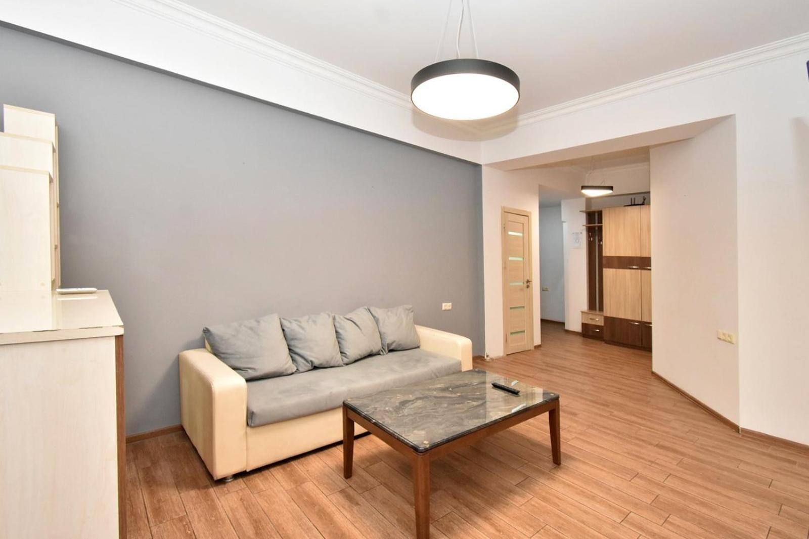 Rent Inn Yerevan On Chaykovski Street Экстерьер фото